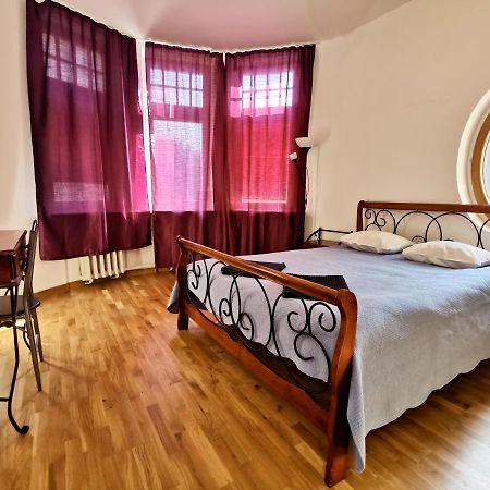 Brivibas Center Apartments Riga Exterior photo